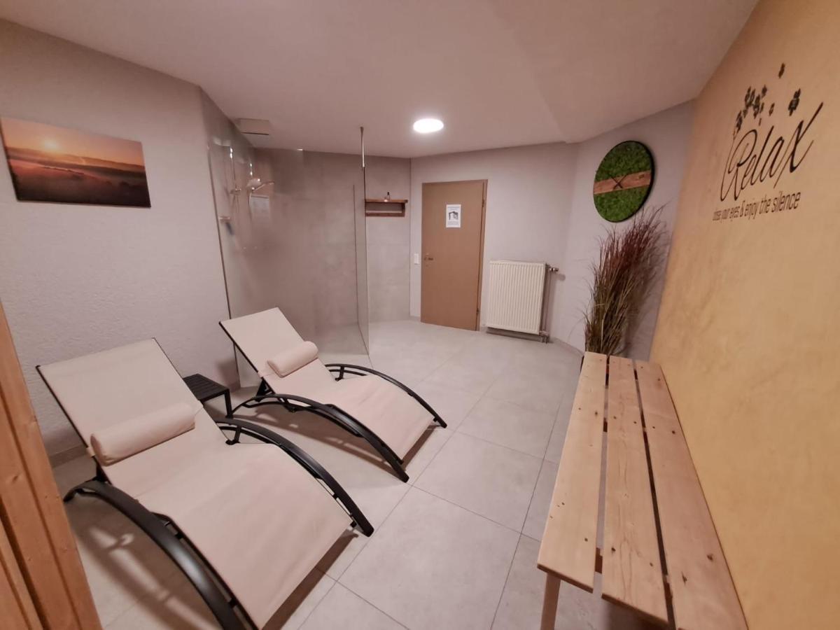 Residenz Schauinsland, Ganzes Appartement, Sauna トートナウ エクステリア 写真