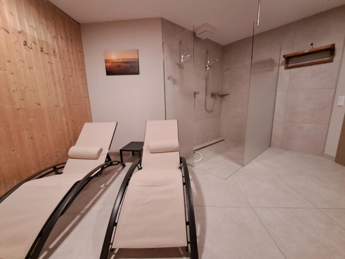 Residenz Schauinsland, Ganzes Appartement, Sauna トートナウ エクステリア 写真